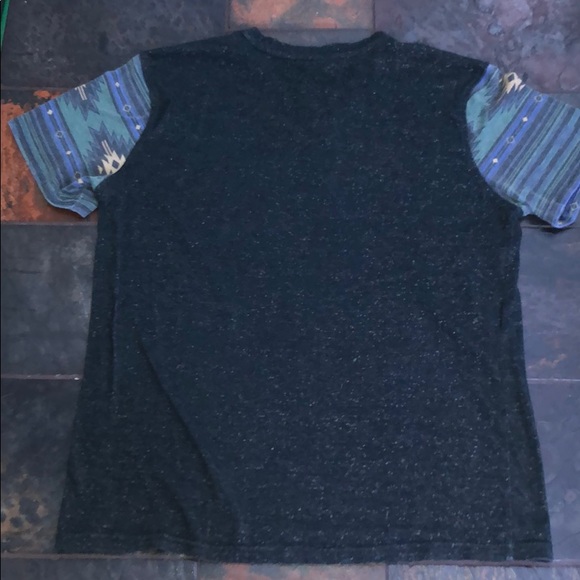 Gray dotted shirt w/ pocket - Picture 2 of 2